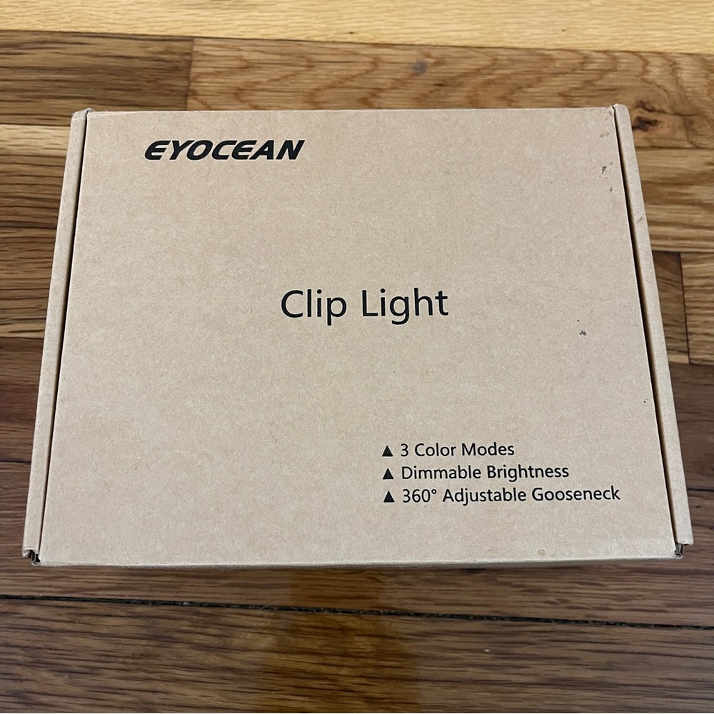 EYOCEAN Clip Light - Black